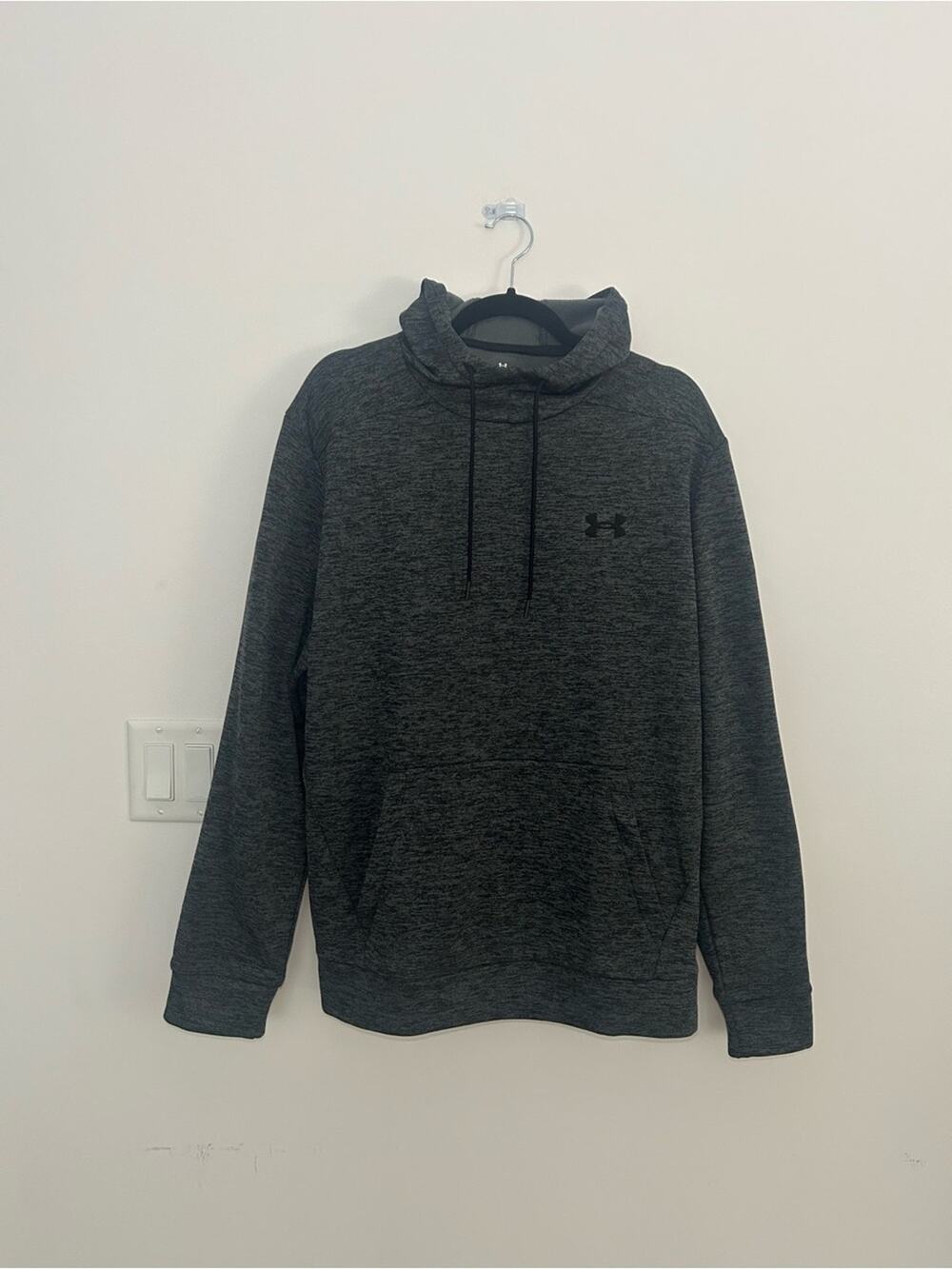Under Armour Men’s Large Armour Fleece Twist Hoodie Gray Pullover Loose Fit NWT